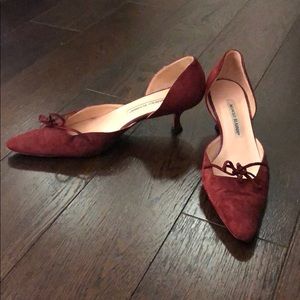 Manolo Blahnik suede kitten heels